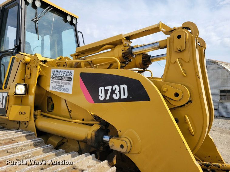 image for item DN3730 1997 Caterpillar 973D track loader