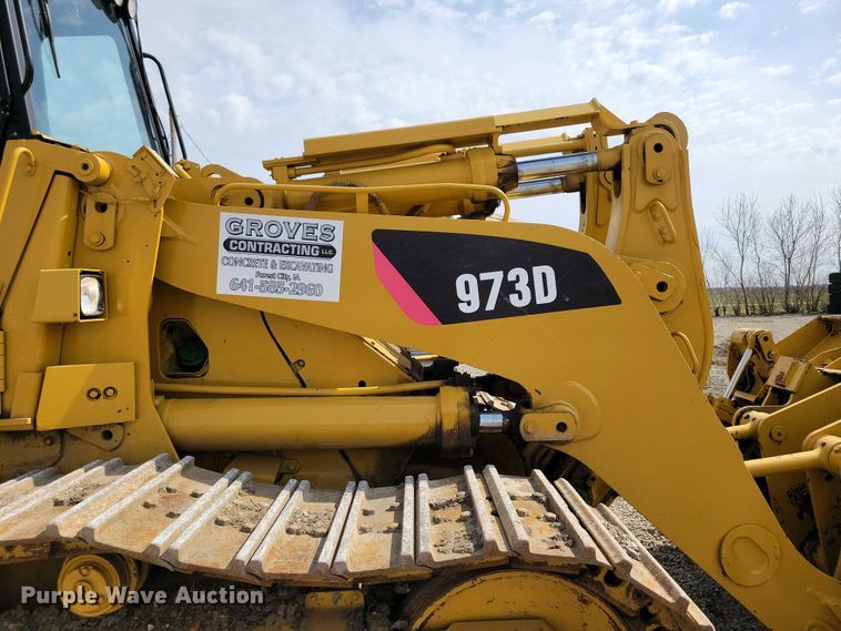 image for item DN3730 1997 Caterpillar 973D track loader