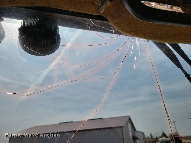 image for item DN3730 1997 Caterpillar 973D track loader