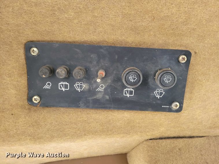 image for item DN3730 1997 Caterpillar 973D track loader