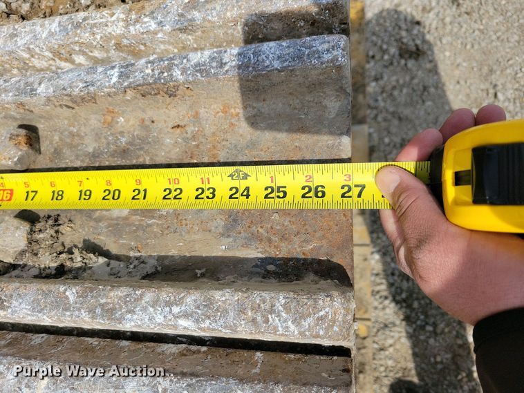 image for item DN3730 1997 Caterpillar 973D track loader