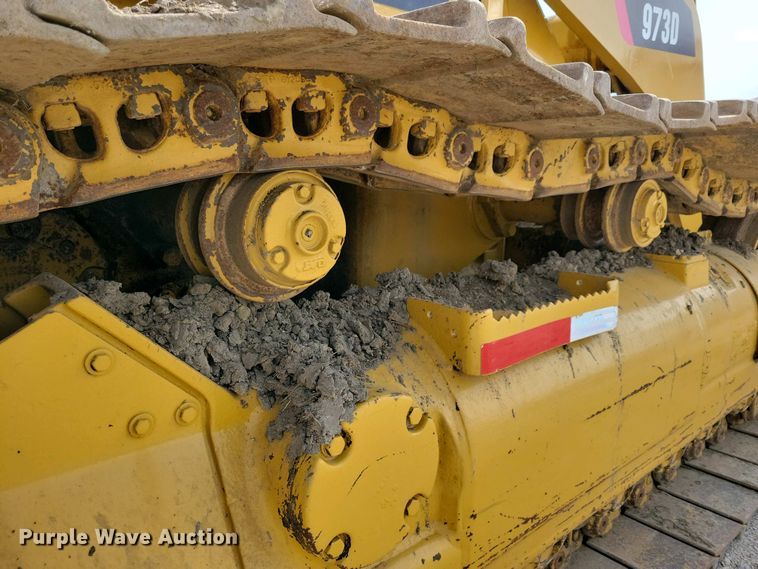 image for item DN3730 1997 Caterpillar 973D track loader