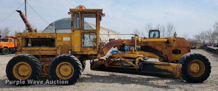 image for item DN3734 1972 Wabco 777B rigid frame motor grader