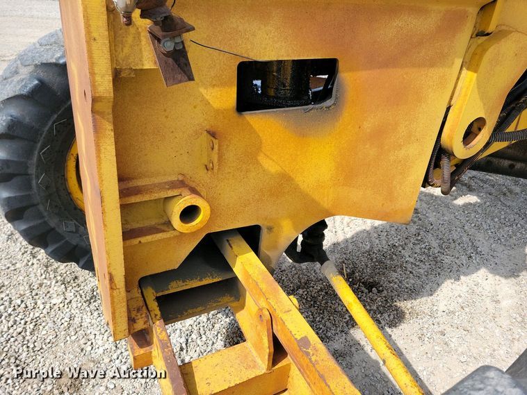 image for item DN3734 1972 Wabco 777B rigid frame motor grader