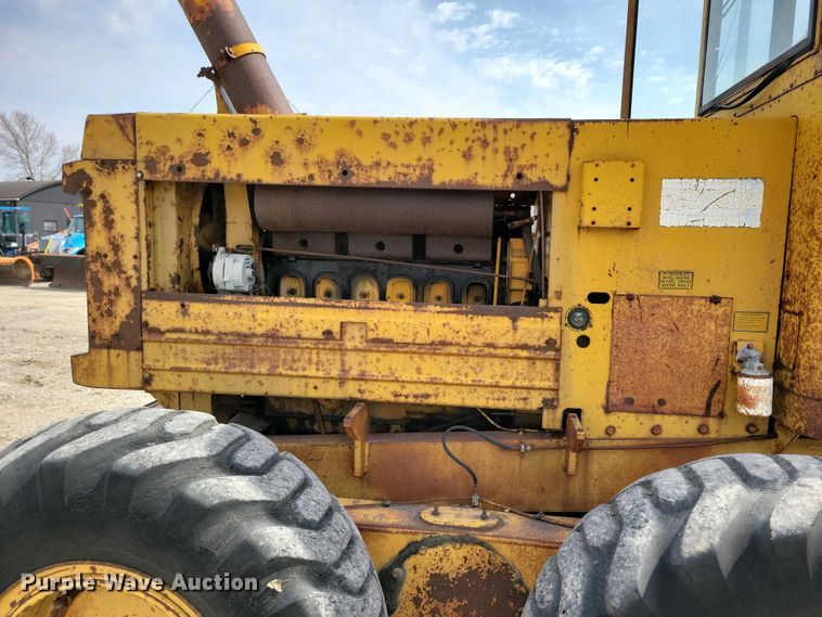 image for item DN3734 1972 Wabco 777B rigid frame motor grader