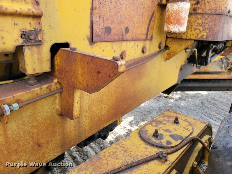 image for item DN3734 1972 Wabco 777B rigid frame motor grader