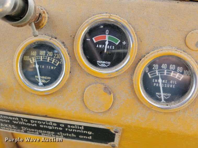 image for item DN3734 1972 Wabco 777B rigid frame motor grader