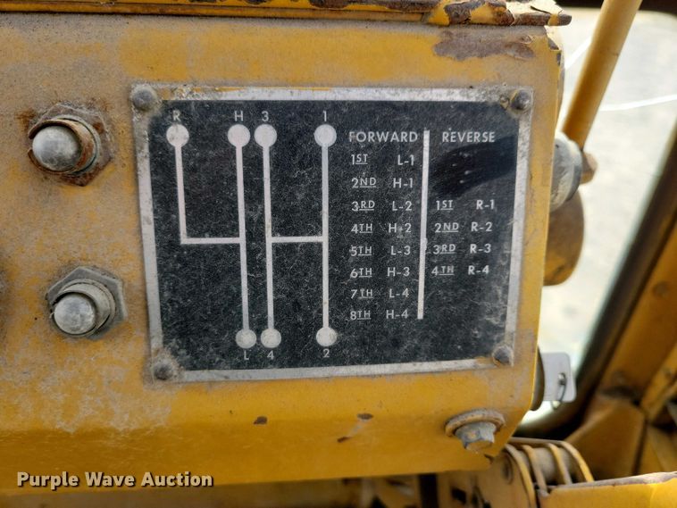 image for item DN3734 1972 Wabco 777B rigid frame motor grader