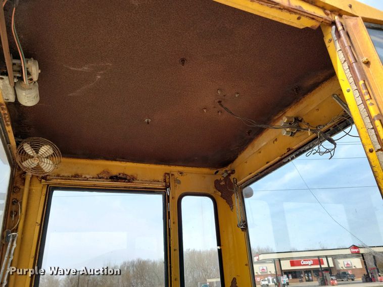 image for item DN3734 1972 Wabco 777B rigid frame motor grader