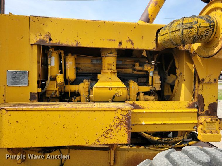 image for item DN3734 1972 Wabco 777B rigid frame motor grader