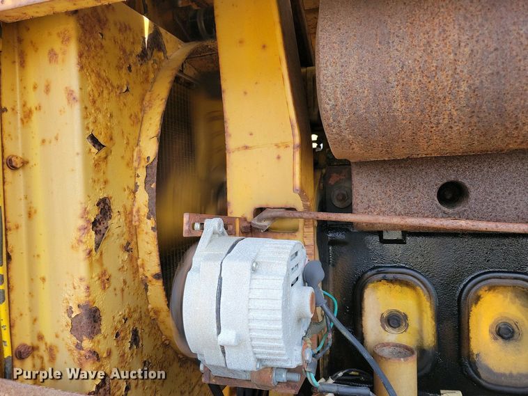 image for item DN3734 1972 Wabco 777B rigid frame motor grader