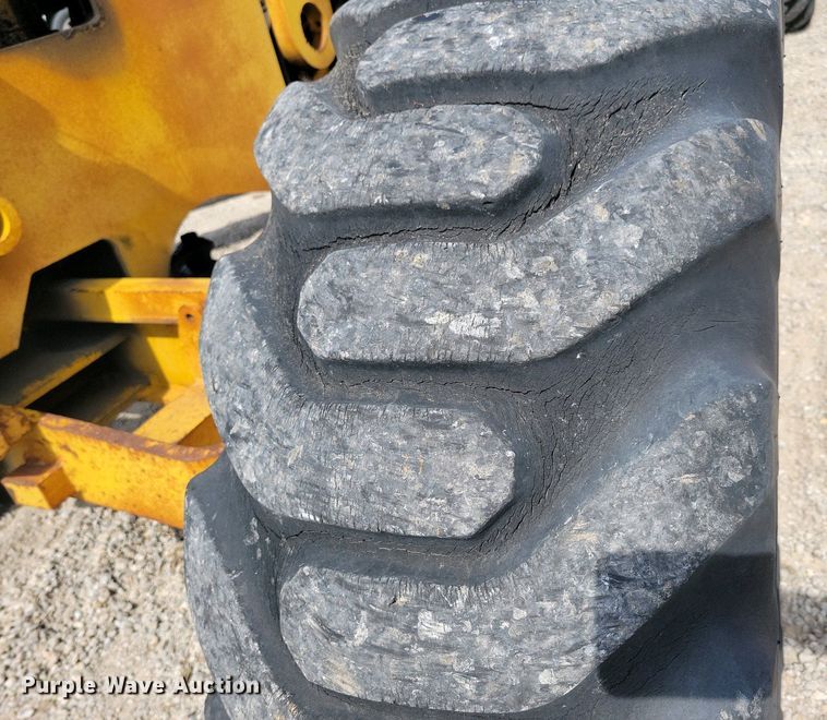 image for item DN3734 1972 Wabco 777B rigid frame motor grader