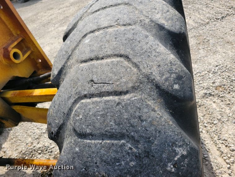 image for item DN3734 1972 Wabco 777B rigid frame motor grader