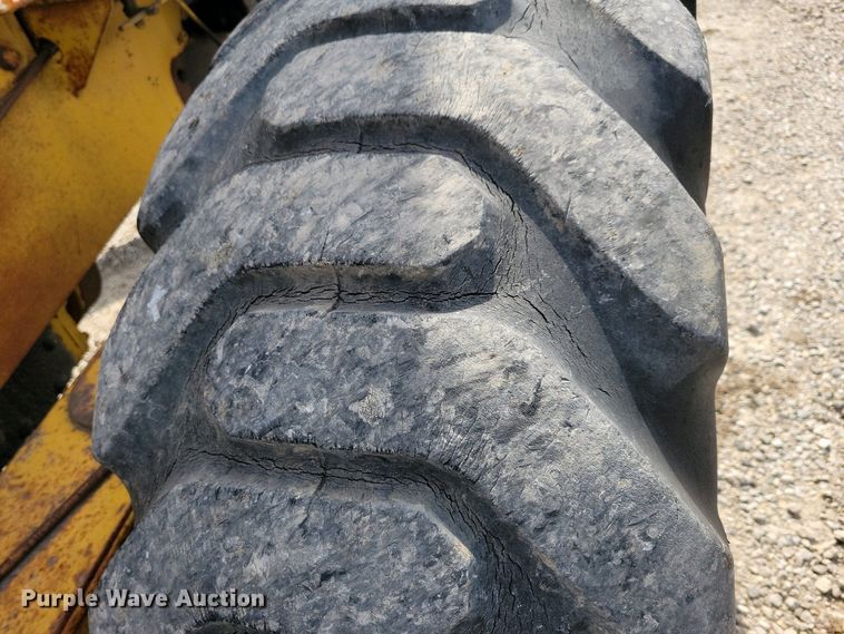 image for item DN3734 1972 Wabco 777B rigid frame motor grader