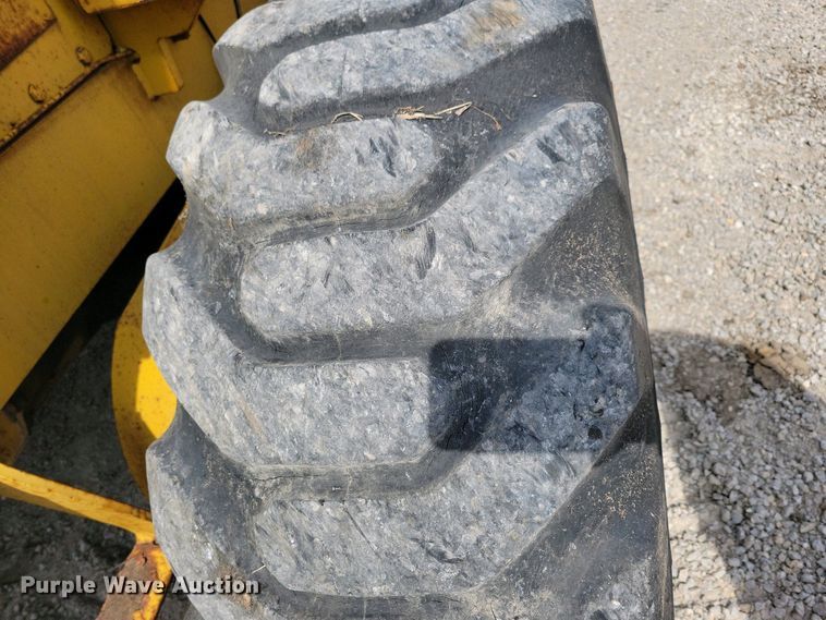 image for item DN3734 1972 Wabco 777B rigid frame motor grader