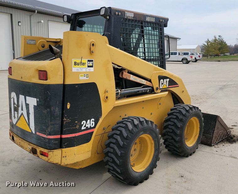 image for item DN3737 1999 Caterpillar 246 skid steer loader