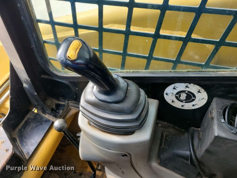 image for item DN3737 1999 Caterpillar 246 skid steer loader