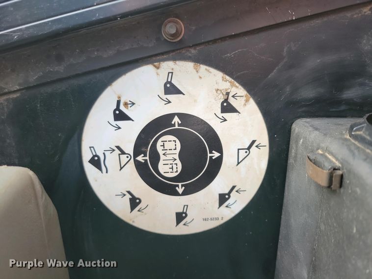 image for item DN3737 1999 Caterpillar 246 skid steer loader