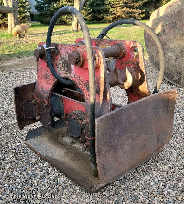 image for item DN3739 Allied 2300 plate compactor