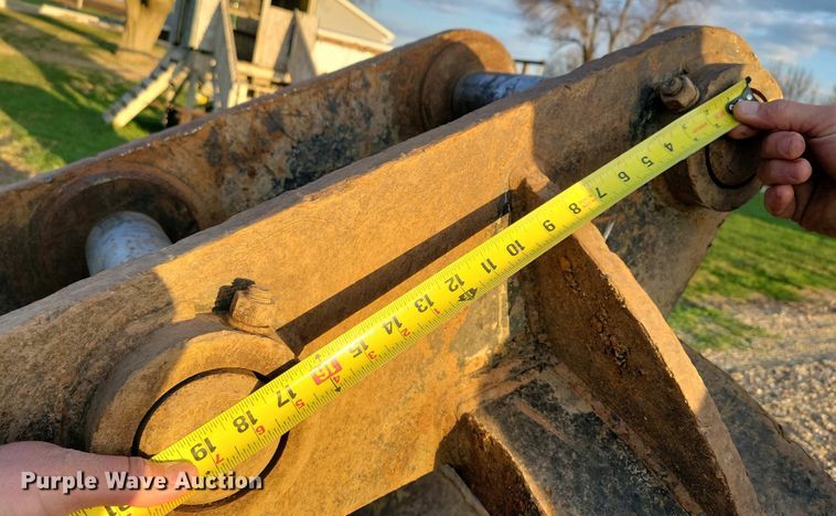 image for item DN3740 Empire excavator sand bucket