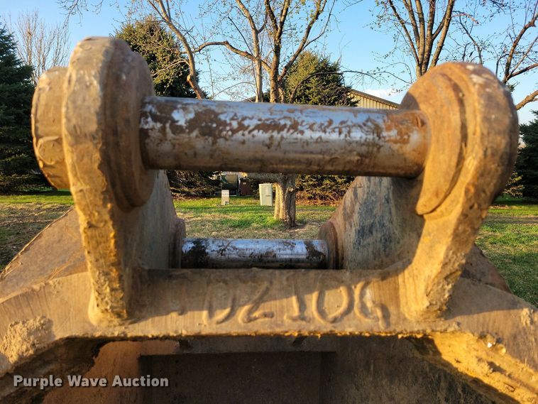 image for item DN3740 Empire excavator sand bucket