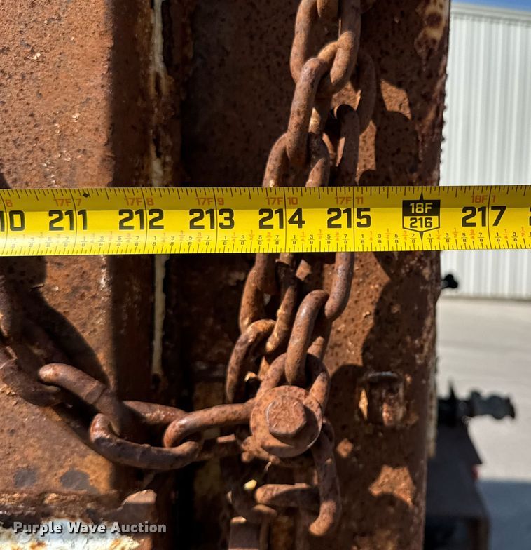 image for item DO0732 2006 Sterling L-Line dump truck