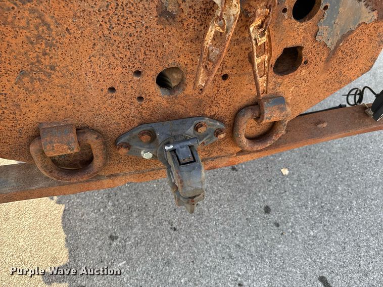 image for item DO0732 2006 Sterling L-Line dump truck