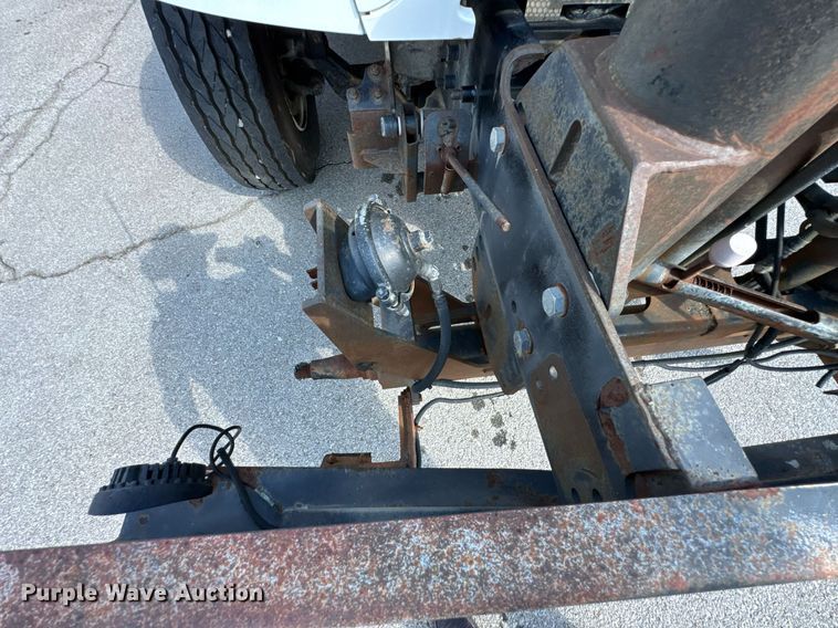 image for item DO0732 2006 Sterling L-Line dump truck