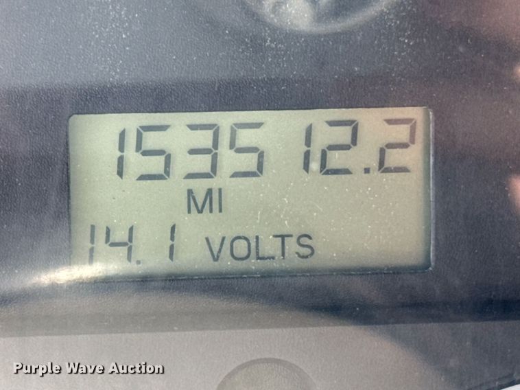 image for item DO0732 2006 Sterling L-Line dump truck