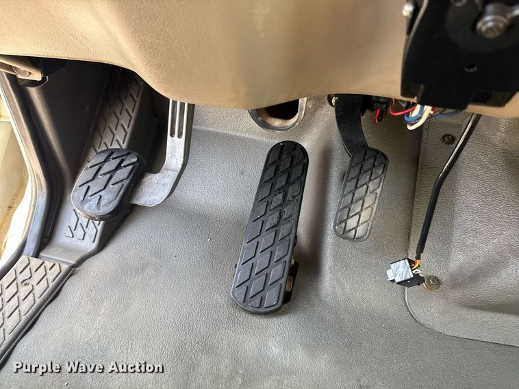 image for item DO0732 2006 Sterling L-Line dump truck