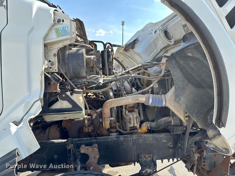 image for item DO0732 2006 Sterling L-Line dump truck