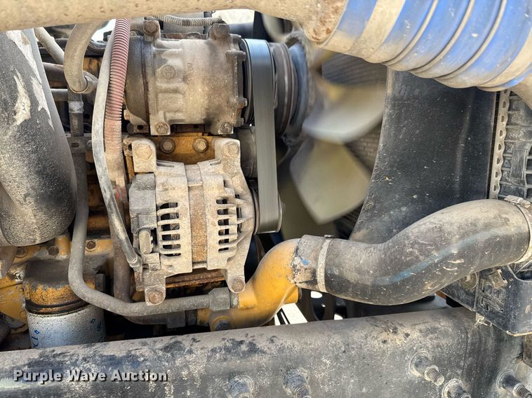 image for item DO0732 2006 Sterling L-Line dump truck