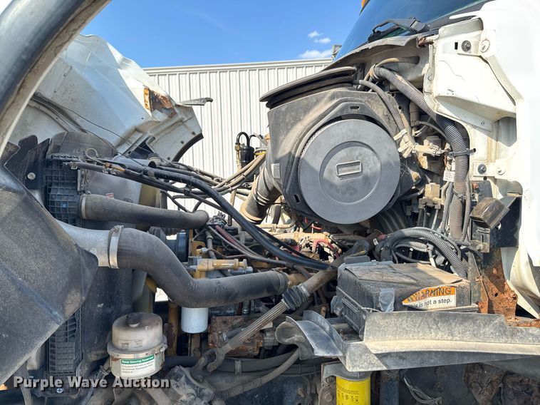 image for item DO0732 2006 Sterling L-Line dump truck