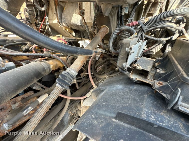 image for item DO0732 2006 Sterling L-Line dump truck