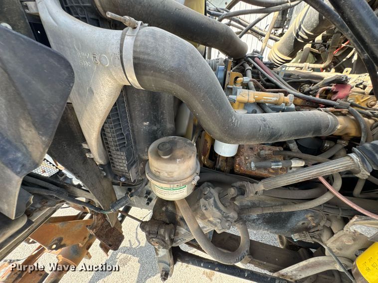 image for item DO0732 2006 Sterling L-Line dump truck