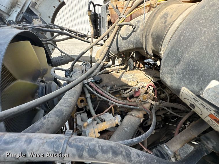 image for item DO0732 2006 Sterling L-Line dump truck