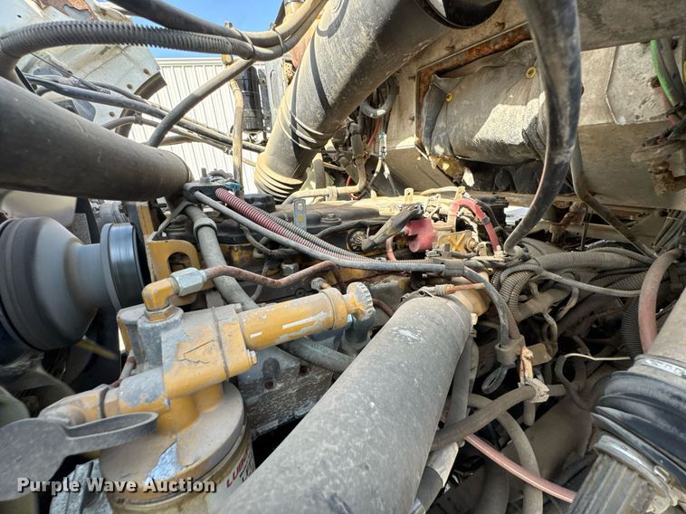 image for item DO0732 2006 Sterling L-Line dump truck