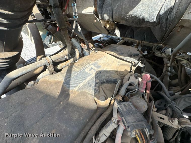 image for item DO0732 2006 Sterling L-Line dump truck