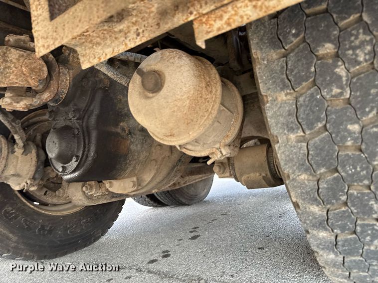 image for item DO0732 2006 Sterling L-Line dump truck