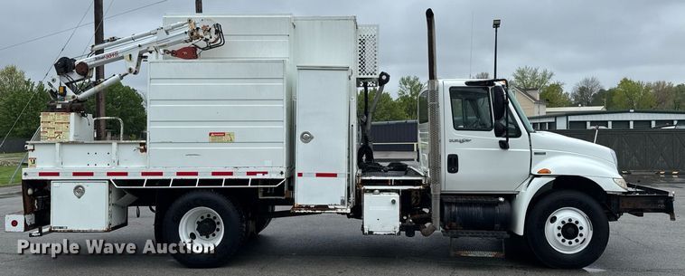image for item DO0798 2009 International DuraStar 4300 utility / service truck