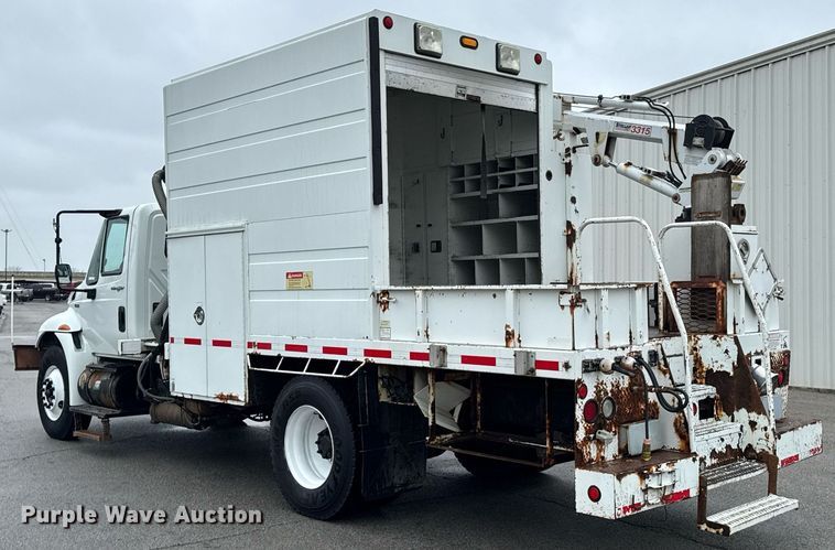 image for item DO0798 2009 International DuraStar 4300 utility / service truck