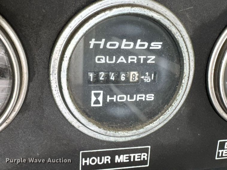 image for item DO0798 2009 International DuraStar 4300 utility / service truck