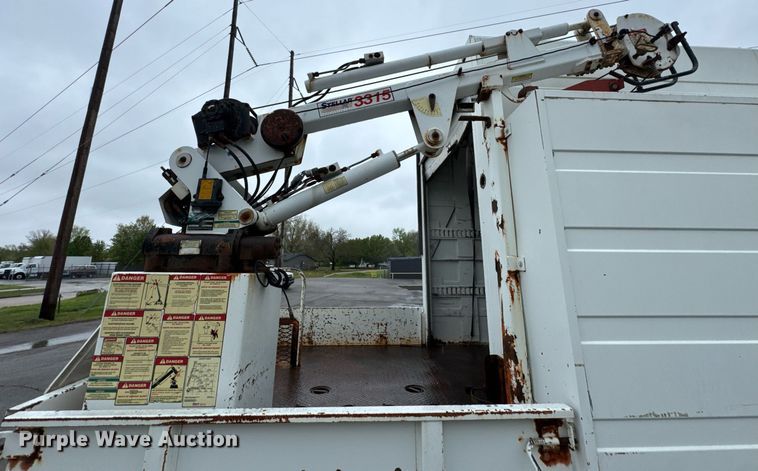 image for item DO0798 2009 International DuraStar 4300 utility / service truck