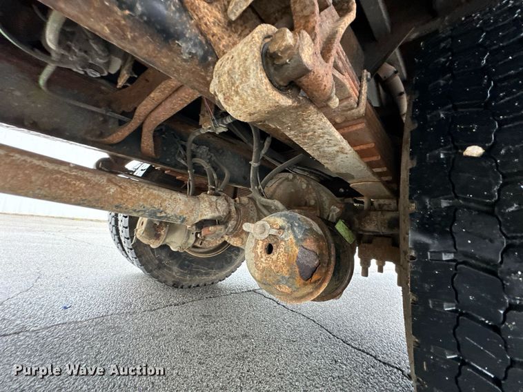 image for item DO0798 2009 International DuraStar 4300 utility / service truck