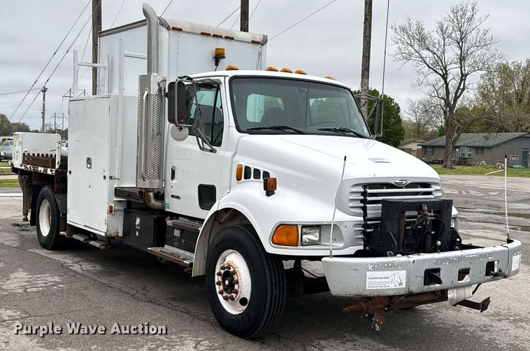 image for item DO0802 2002 Sterling Acterra utility / service truck