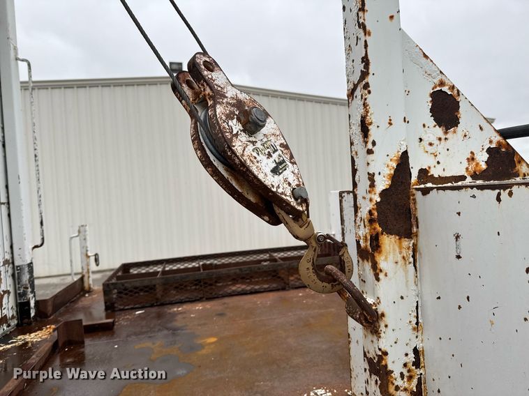 image for item DO0802 2002 Sterling Acterra utility / service truck