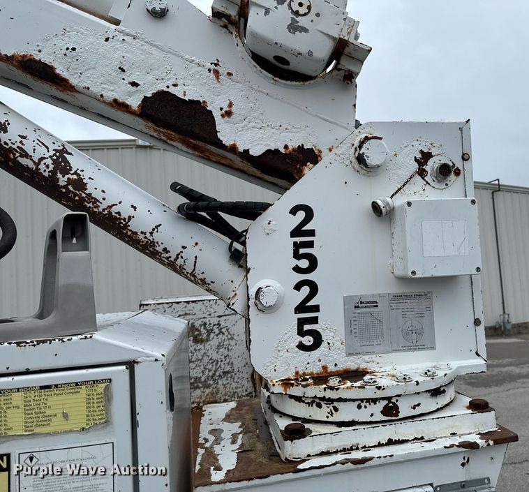 image for item DO0802 2002 Sterling Acterra utility / service truck