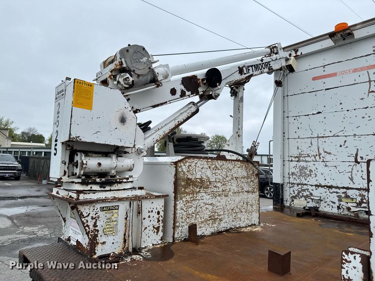 image for item DO0802 2002 Sterling Acterra utility / service truck