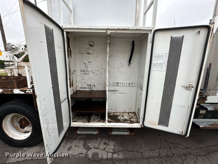 image for item DO0802 2002 Sterling Acterra utility / service truck