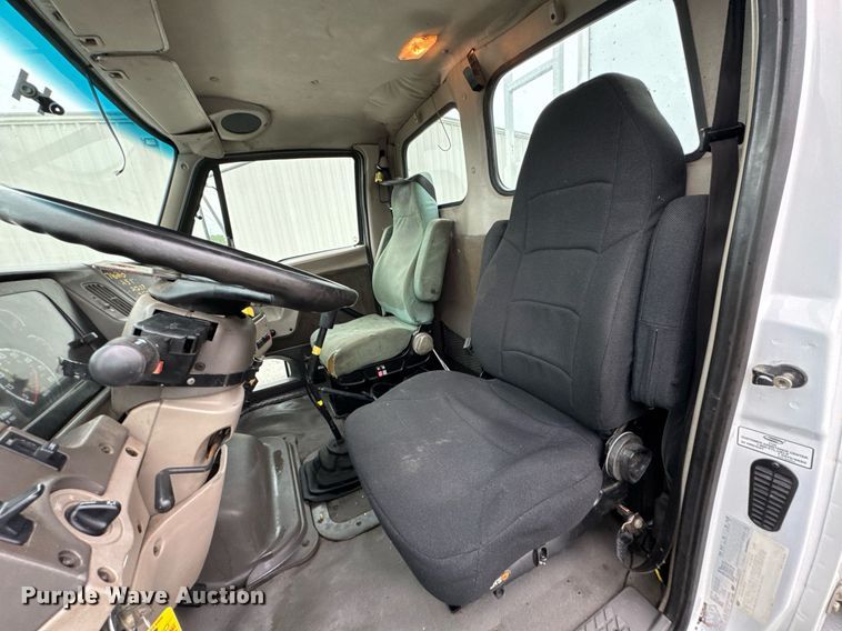 image for item DO0802 2002 Sterling Acterra utility / service truck